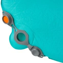 Sea To Summit Comfort Light Self Inflating Wmn's Sleeping Mat -Camelbak Shop 1266977 comfort light self inflating wmns sleeping mat