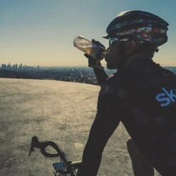 Skratch Labs Hydration Drink Mix 22g Lemon & Lime Single Serve -Camelbak Shop 1275822 hydration drink mix 22g lemon lime